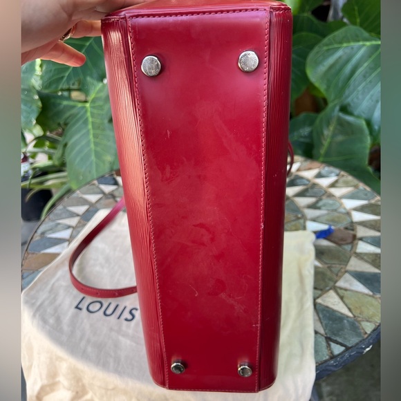 Louis Vuitton Brea bag red epi shoulder strap great for business, travel, school - Picture 8 of 11